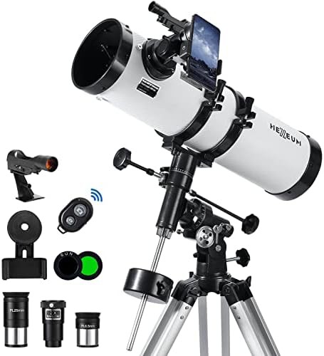 Reflector telescope with 130mm aperture and EQ mount